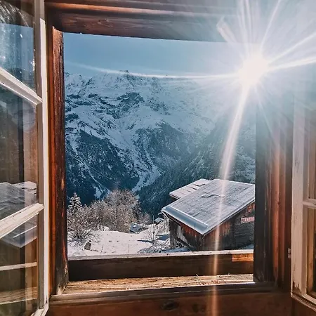 Hostel Mountain Gimmelwald