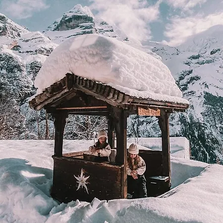Hostel Mountain Gimmelwald