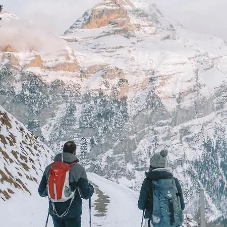 Hostel Mountain Gimmelwald