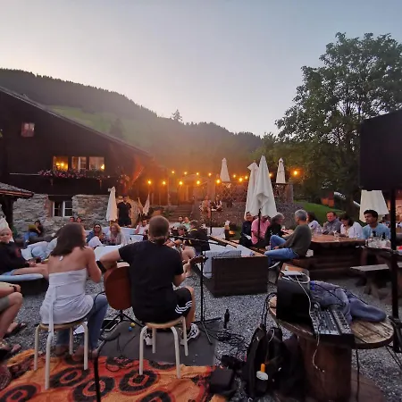 Vandrerhjem Mountain