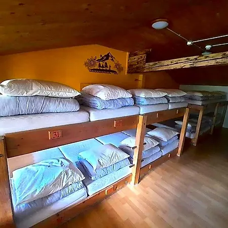 Mountain Hostel Gimmelwald
