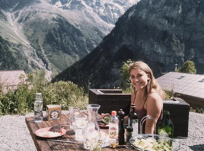 Hostel Mountain Gimmelwald