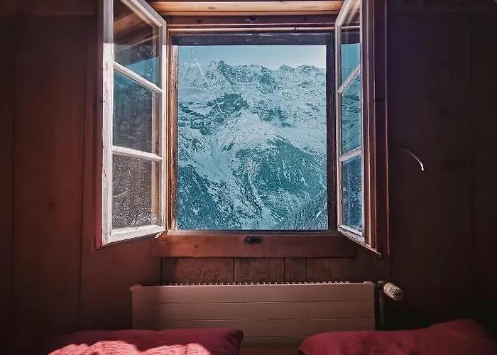 אכסניה Mountain *