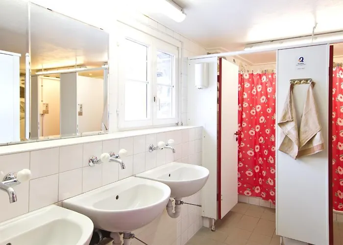 Hostel Mountain Gimmelwald