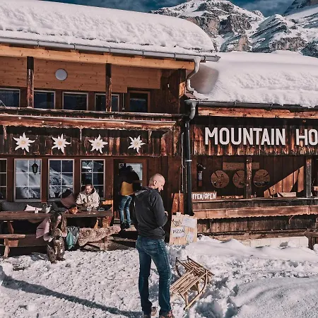 Mountain Хостел *